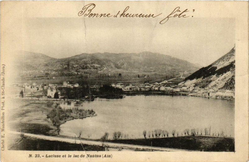 Carte postale ancienne Nantua Lacluse et le lac de Nantua à Nantua