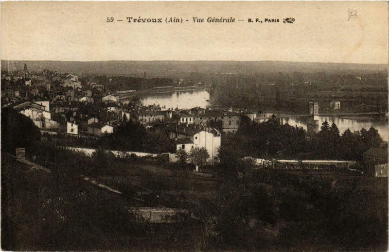 Carte postale ancienne Trevoux Vue générale à Trévoux