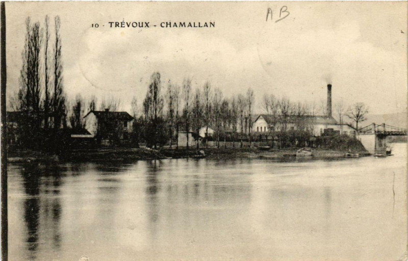 Carte postale ancienne Trevoux Chamallan à Trévoux