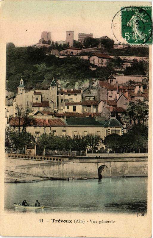 Carte postale ancienne Trevoux Vue générale à Trévoux