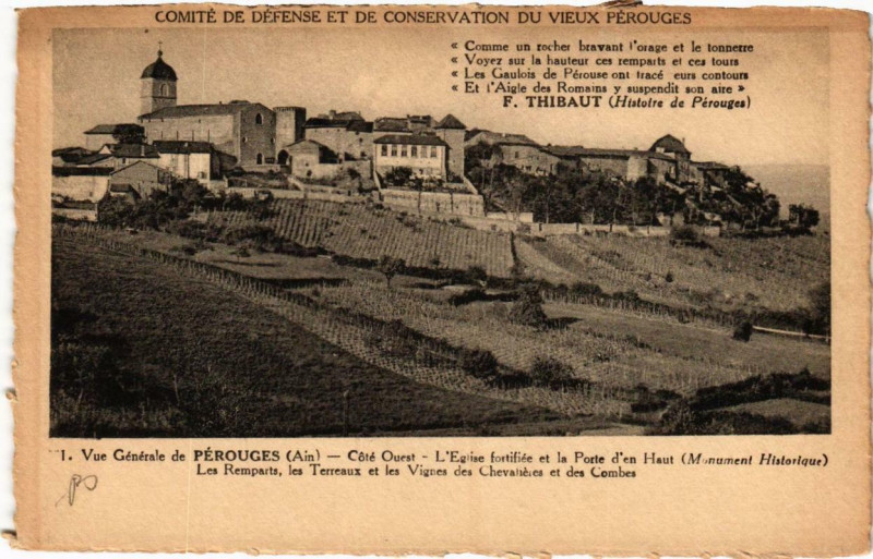 Carte postale ancienne Perouges L'Eglise fortifiere et la Porte d'en Haut à Pérouges
