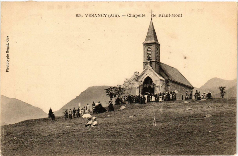 Carte postale ancienne Vesancy Chapelle de Riant-Mont à Vesancy