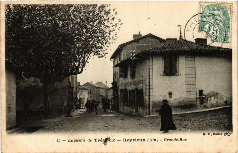 Carte postale ancienne Env. de Trevoux Reyrieux Grande-Rue à Trévoux