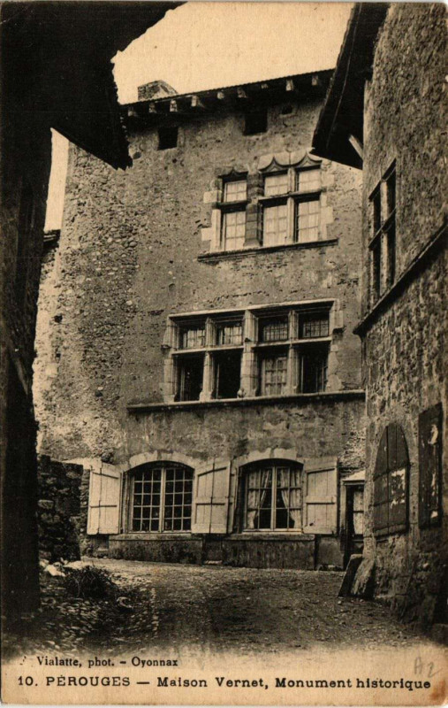 Carte postale ancienne Perouges - Maison Vernat Mon. historique à Pérouges