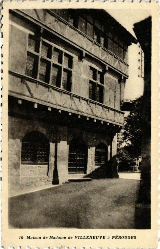 Carte postale ancienne Maison de Madame de Villenauve a Perouges à Pérouges