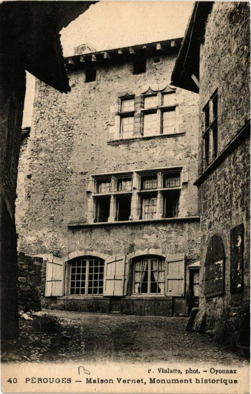 Carte postale ancienne Perouges - Maison Vernet Mon. historique à Pérouges