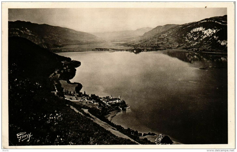 Carte postale ancienne Abbaye d'Hautecombe et Lac du Bourget