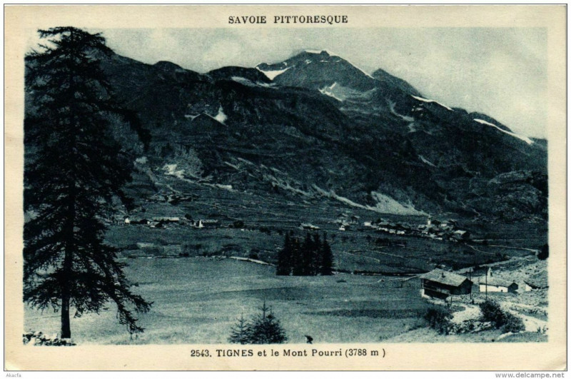 Carte postale ancienne Tignes et le Mont Pourri à Tignes
