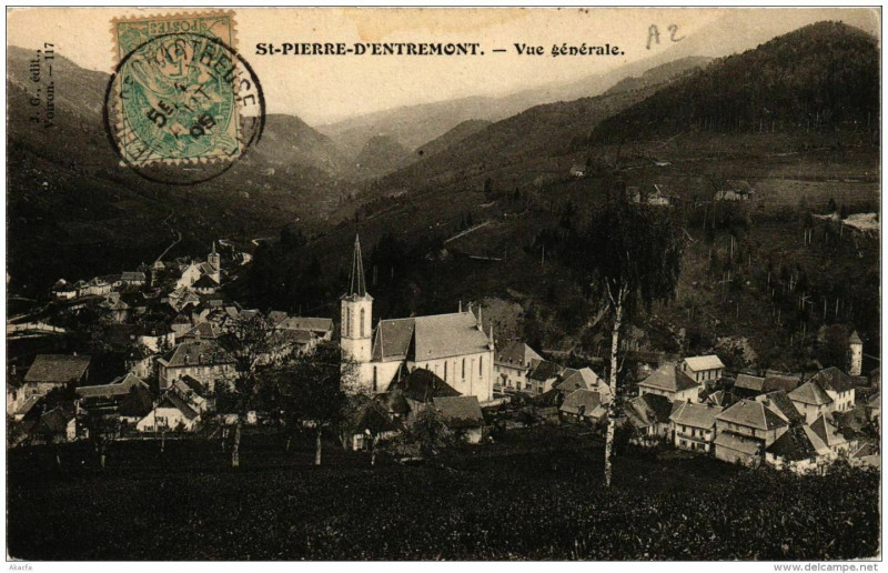 Carte postale ancienne Saint-Pierre d'Entremont Vue Generale à Saint-Pierre-d'Entremont