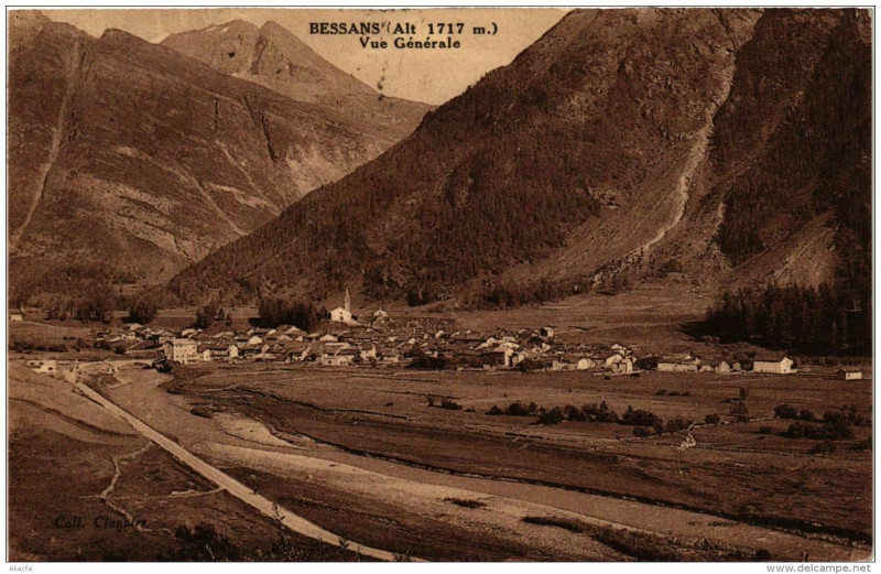 Carte postale ancienne Bessans Vue generale à Bessans