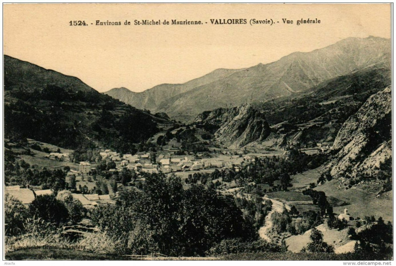 Carte postale ancienne VALLOIREs Vue generale à Valloire
