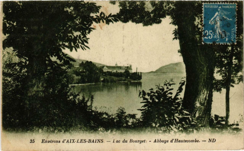 Carte postale ancienne Env. d'Aix-les-Bains Lac du Bourget Abbaye d'Hautecombe à Aix-les-Bains