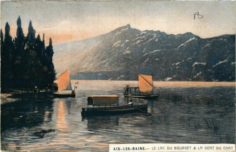 Carte postale ancienne Aix-les-Bains Le Lac du Bourget et la Dent du Chat à Aix-les-Bains