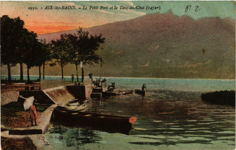 Carte postale ancienne Aix-les-Bains Le Petit Port et la Dent-du-Chat à Aix-les-Bains