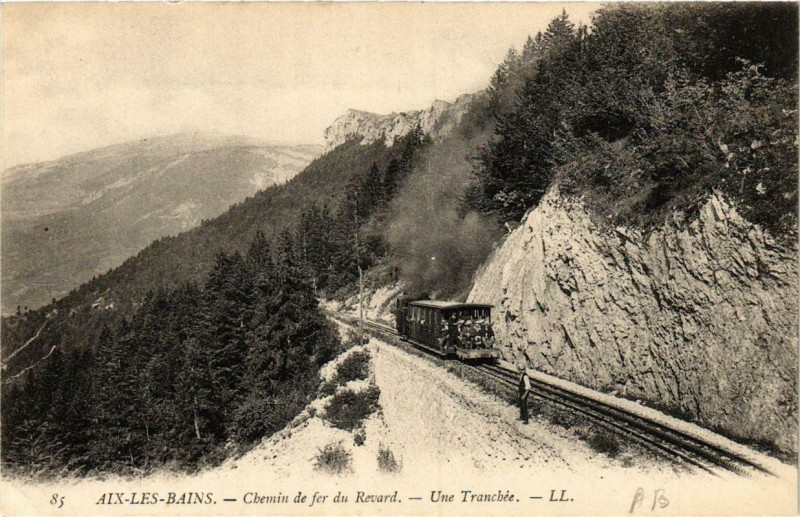 Carte postale ancienne Aix-les-Bains Chemin de Fer du Revard Une Tranchée à Aix-les-Bains