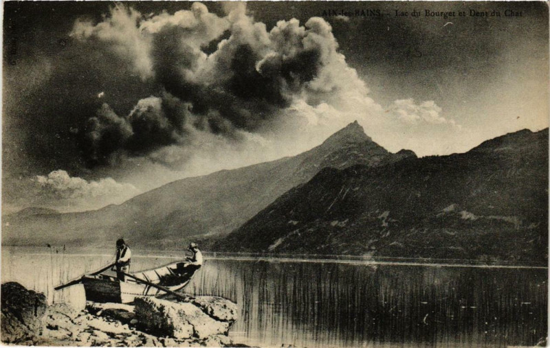 Carte postale ancienne Aix-les-Bains Lac du Bourget et Dent du Chat à Aix-les-Bains