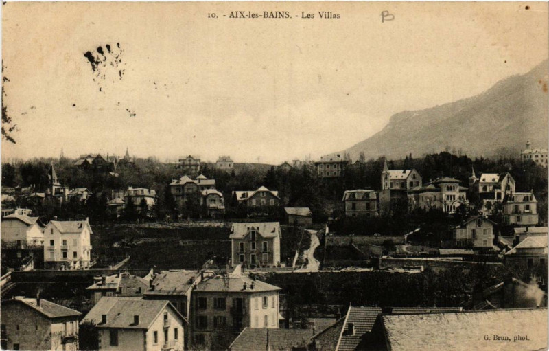 Carte postale ancienne Aix-les-Bains Les Villas à Aix-les-Bains