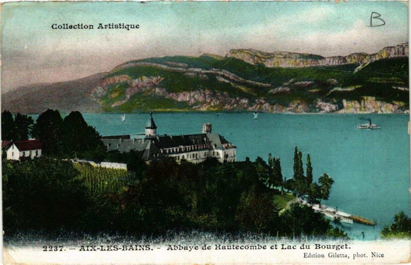 Carte postale ancienne Aix-les-Bains Abbaye de Hautecombe et Lac du Bourget à Aix-les-Bains