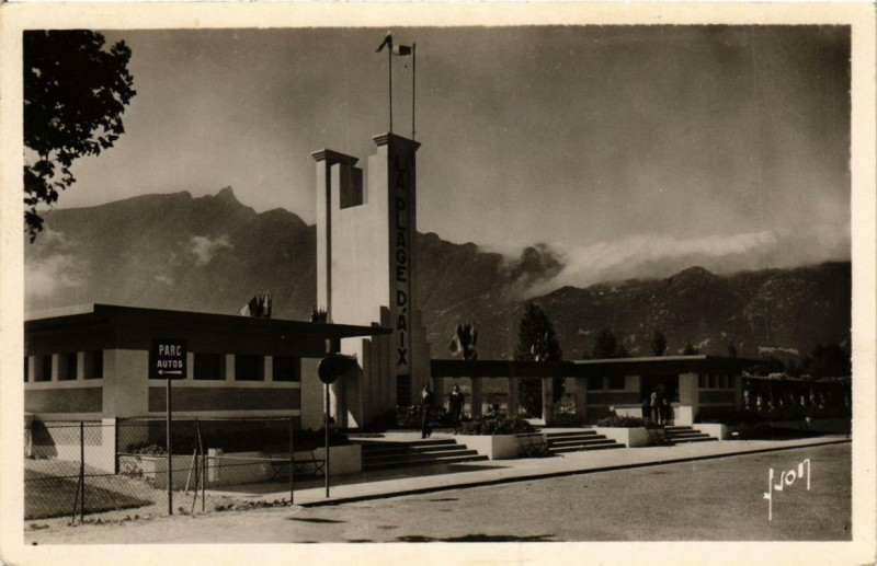 Carte postale ancienne Aix-les-Bains Entrée de la Plage à Aix-les-Bains