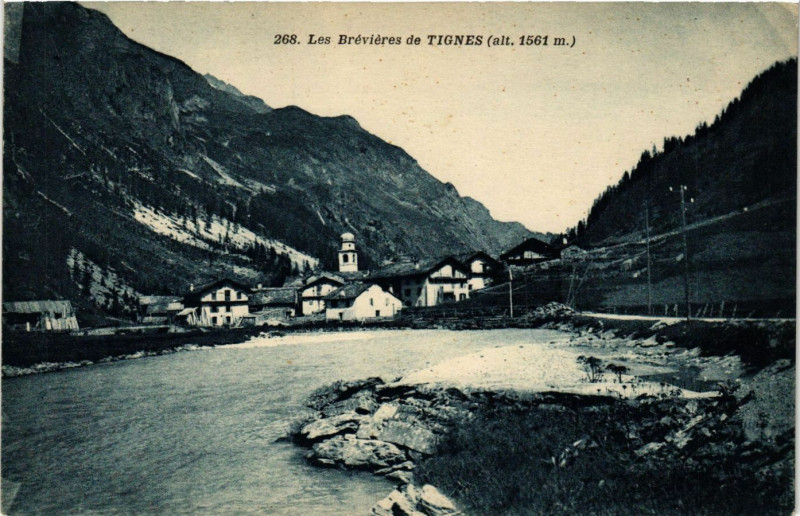 Carte postale ancienne Les Brevieres e Tignes (alt.1561 m) à Tignes