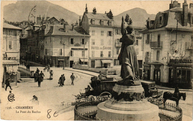 Carte postale ancienne Chambery - Le pont du Regine à Chambéry
