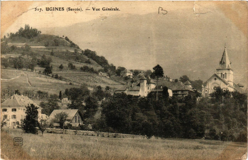 Carte postale ancienne Ugines - Vue générale à Ugine