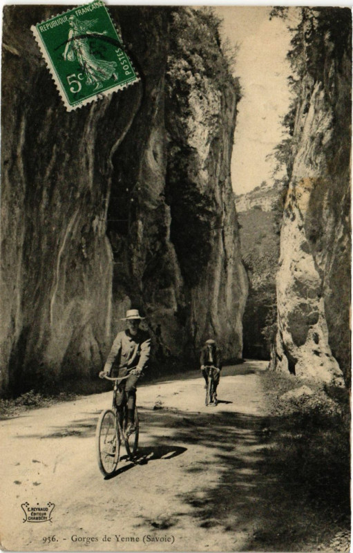 Carte postale ancienne Gorges de Yenne à Yenne