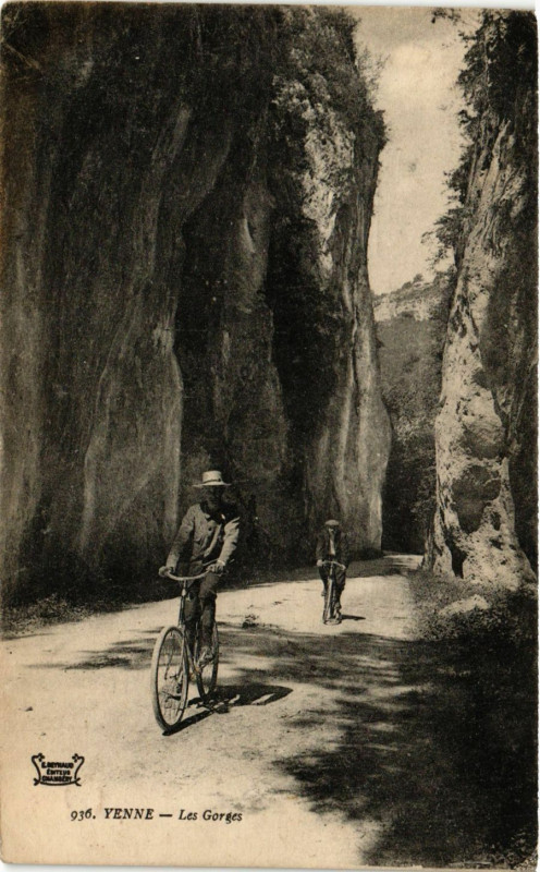 Carte postale ancienne Yenne - Les Gorges à Yenne