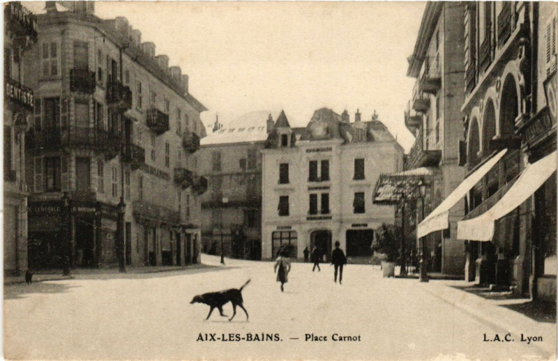 Carte postale ancienne Aix-les-Bains - Place Carnot à Aix-les-Bains
