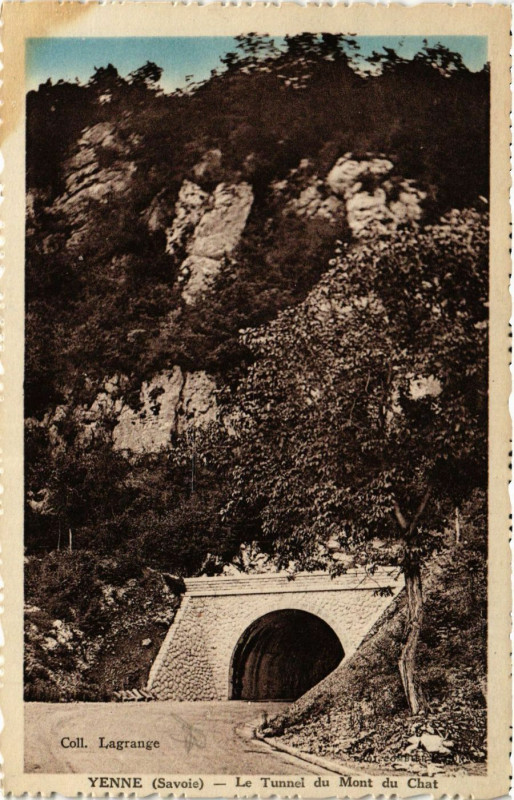 Carte postale ancienne Yenne - Le Tunnel du Mont du Chat à Yenne