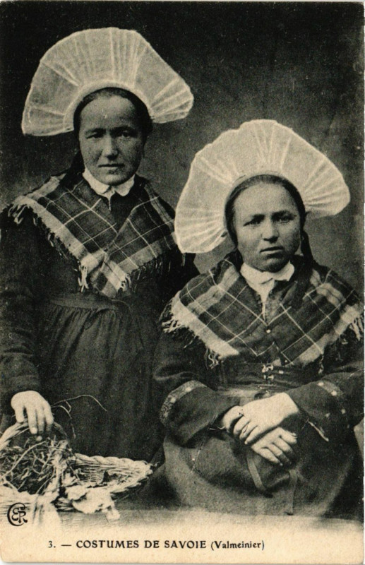 Carte postale ancienne Costumes de Savoie (Valmeinier) à Valmeinier
