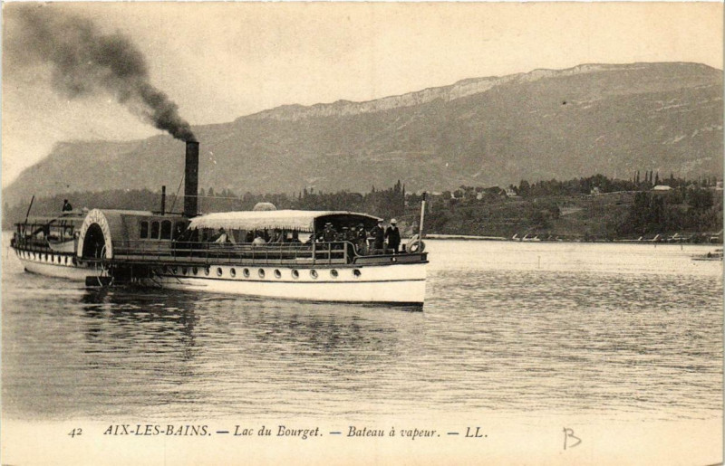 Carte postale ancienne Aix-les-Bains Lac du Bourget Bateau a vapeur à Aix-les-Bains