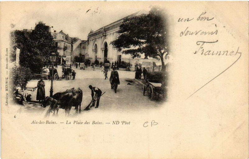 Carte postale ancienne Aix-les-Bains La Place des Bains à Aix-les-Bains
