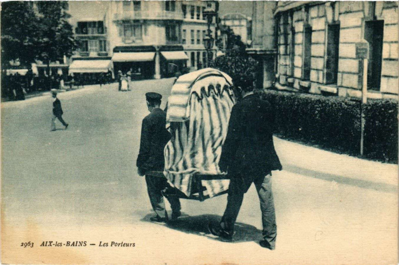 Carte postale ancienne Aix-les-Bains - Les Porteurs à Aix-les-Bains