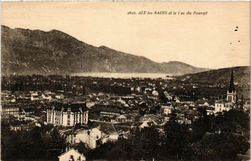 Carte postale ancienne Aix-les-Bains et le Lac du Bourget à Aix-les-Bains