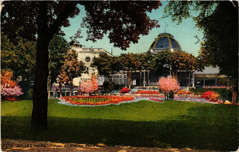 Carte postale ancienne Aix-les-Bains le Grand Cercle à Aix-les-Bains