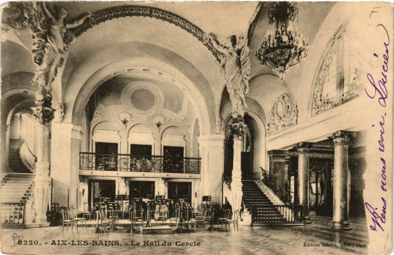 Carte postale ancienne Aix-les-Bains - Le Hall du Cercle à Aix-les-Bains