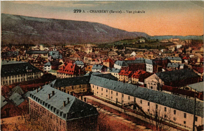 Carte postale ancienne Chambery - Vue générale à Chambéry
