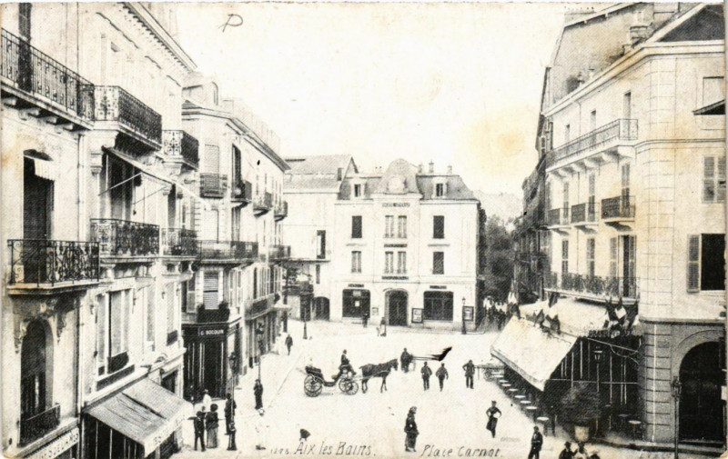 Carte postale ancienne Aix-les-Bains - Place Carnot à Aix-les-Bains