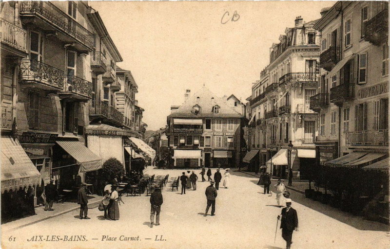 Carte postale ancienne Aix-les-Bains - Place Carnot à Aix-les-Bains
