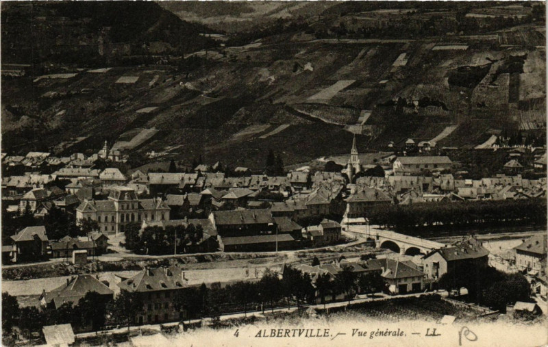 Carte postale ancienne Albertville - Vue générale à Albertville