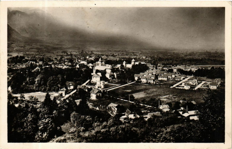 Carte postale ancienne Bonneville - Vue générale