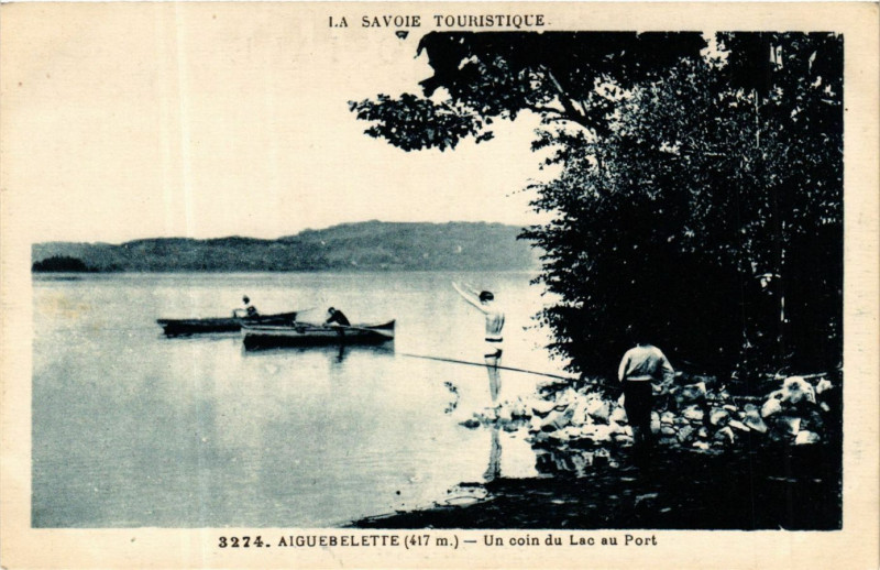 Carte postale ancienne Aiguebelette - Un coin de Lac au Port