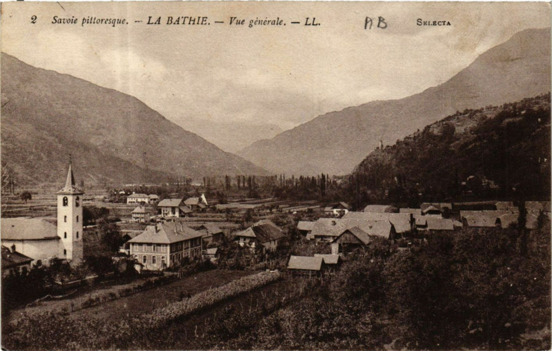 Carte postale ancienne La Bathie - Vue générale à La Bâthie