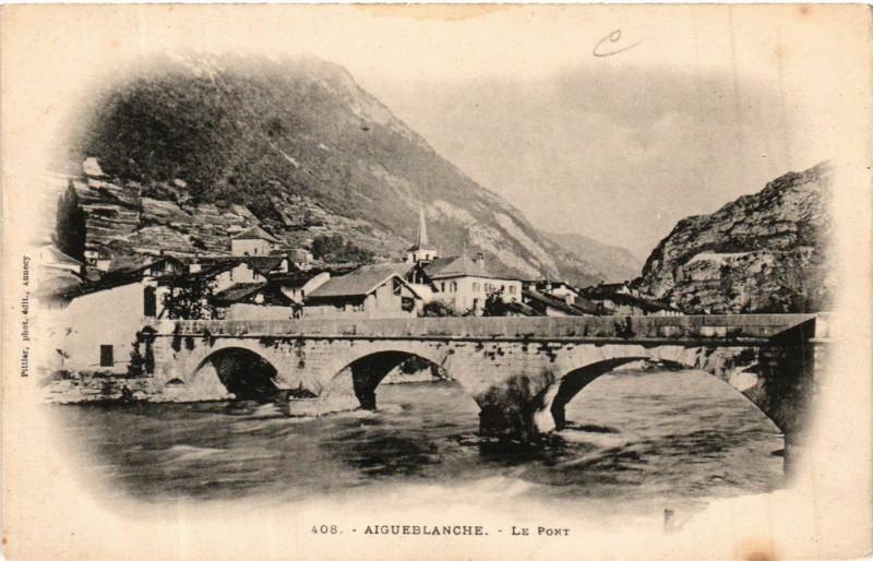 Carte postale ancienne Aigueblanche - Le Port