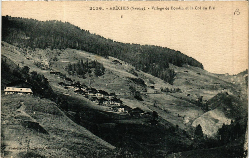 Carte postale ancienne Areches - Village de Boudin et le Col du Pré