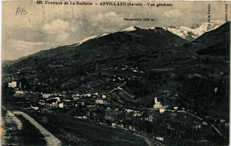 Carte postale ancienne Env. de La Rochette - Arvillard - Vue générale à Arvillard
