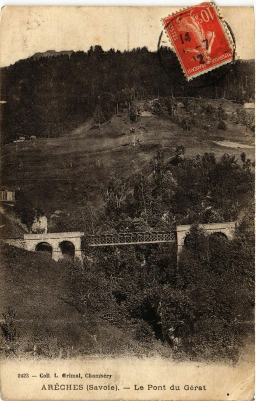 Carte postale ancienne Areches - Le Pont du Gérat