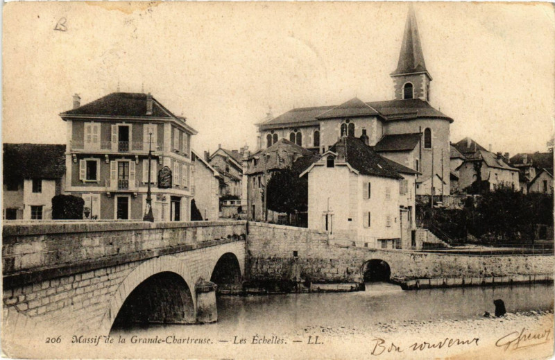 Carte postale ancienne Massif de la Grande-Chartreuse - Les Echelles aux Échelles