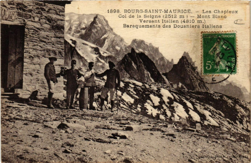 Carte postale ancienne Bourg-Saint-Maurice - Les Chapieux - Col de la Seigne (2512 m) .. à Bourg-Saint-Maurice
